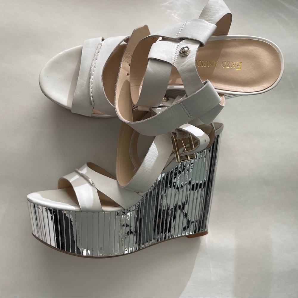 Enzo Angiolini Zamaz Mirrored Wedges Size 7.5 White - Picture 4 of 6